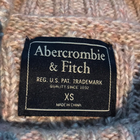 Sweater - Picture 2 of 3